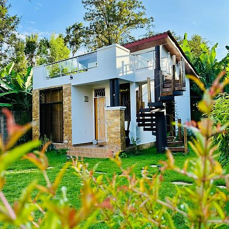 Апартаменты Tiny House With Amazing View Аруша Экстерьер фото